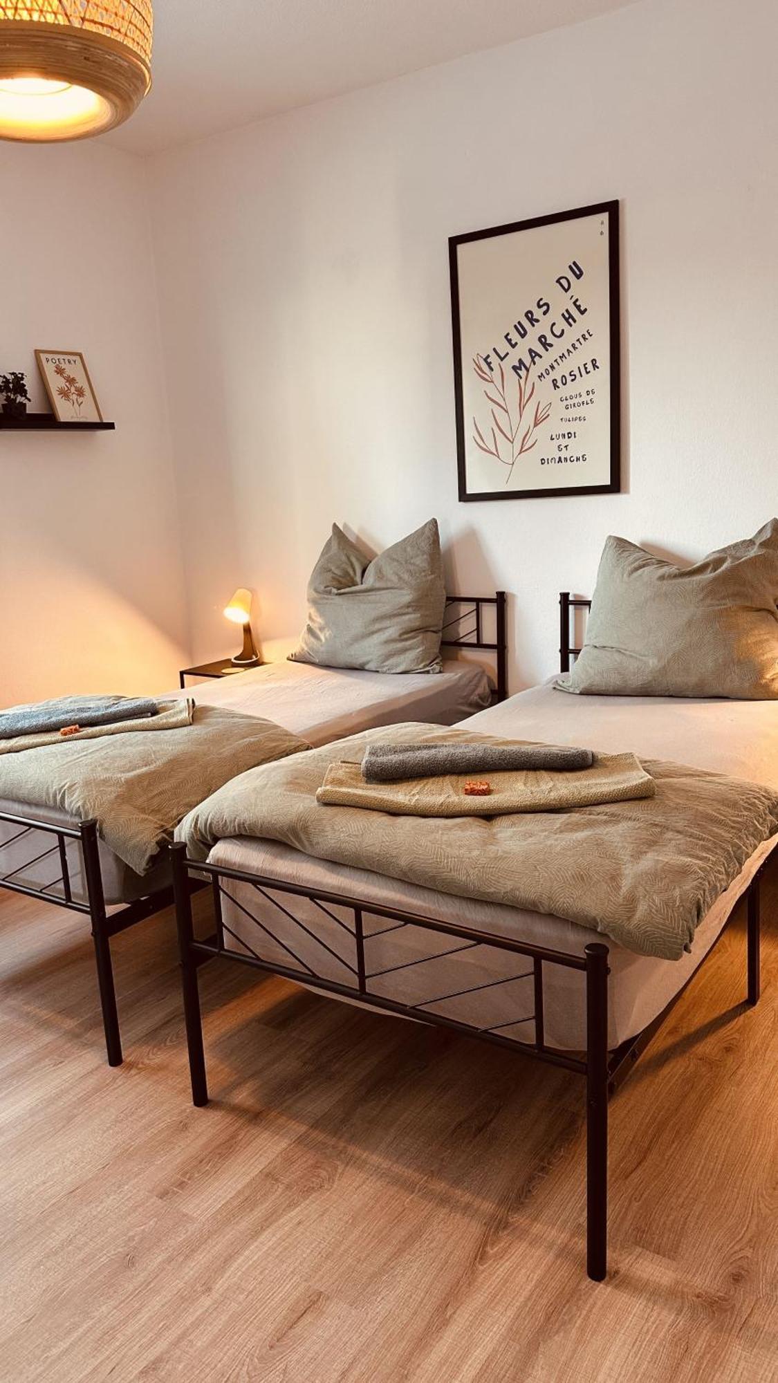 Apartment Mit Netflix - Parken - Kueche - Bad Weiden in der Oberpfalz Esterno foto
